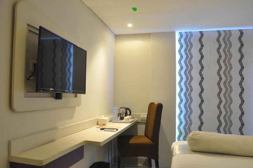 Vio Hotel Veteran Bandung Exteriör bild